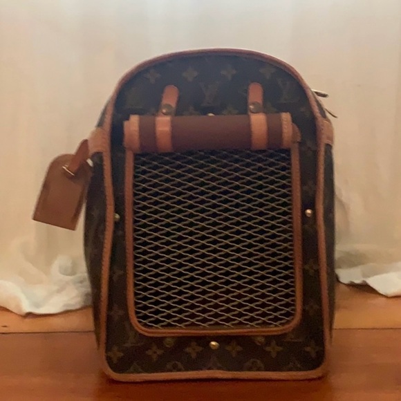 LV Dog Carrier - Picture 1 of 3